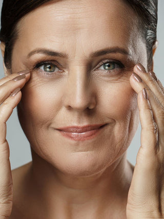 Skin Devotee Facial Studio expert guide to managing loss of firmness and sagging skin