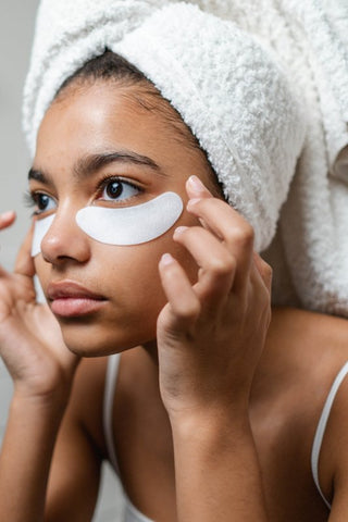 Shop Skin Devotee approved skincare products for puffiness and dark circles skin concern