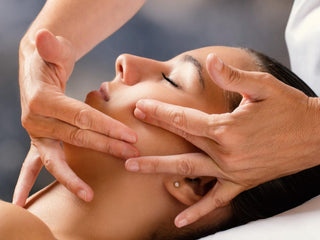 Facial massage technique to rescue your skin from aging